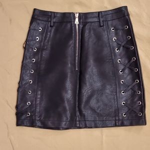 Tiger Mist faux leather skirt. Size xsmall
